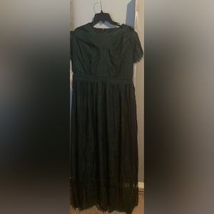 Boho lace maxi dress green